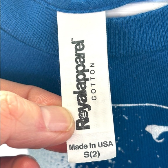 Royalapparel Royal Blue 2T SS with Cape Cod graphic. Made in USA. Exclnt cndtn. - Picture 3 of 6